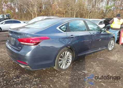 2015 Hyundai Genesis 3.8 z USA, uszkodzony, nr VIN KMHGN4JE8FU097897